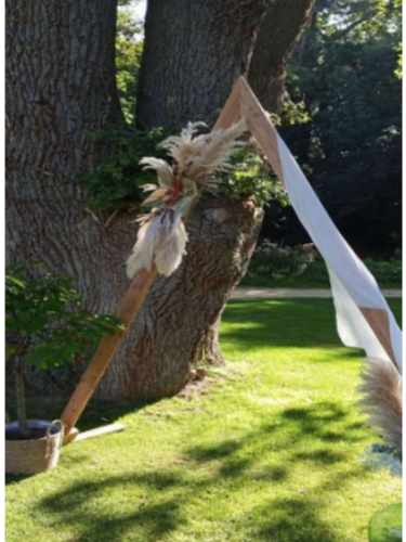 Arche de cérémonie laique triangulaire
