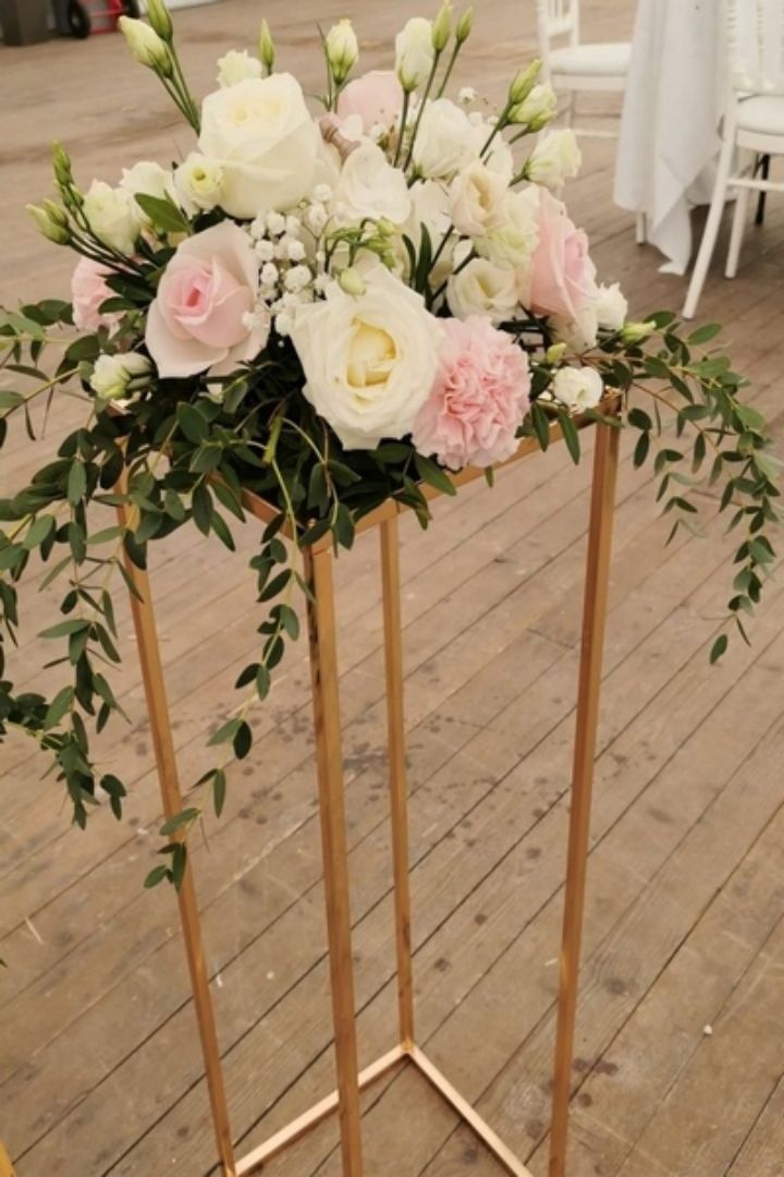 Colonne or centre de table repas mariage